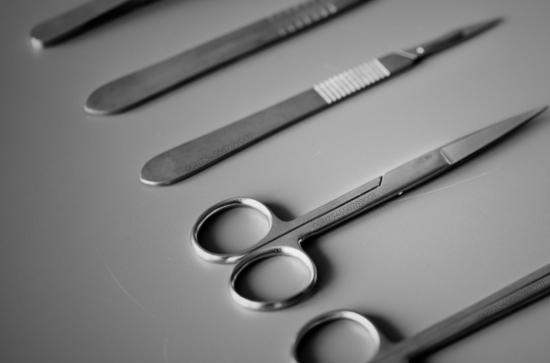 strumenti-chirurgici.jpg